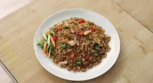 Resep Nasi Goreng ala Solaria, Menu Enak dan Favorit untuk Sarapan (Sumber : Youtube | Devina Hermawan)