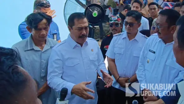 Menteri Imigrasi dan Pemasyarakatan (Imipas) Republik Indonesia, Agus Andrianto saat diwawancarai usai meresmikan program bedah rumah di Sukabumi. Rabu (10/6/2026). (Sumber : SU/Ilyas Supendi)
