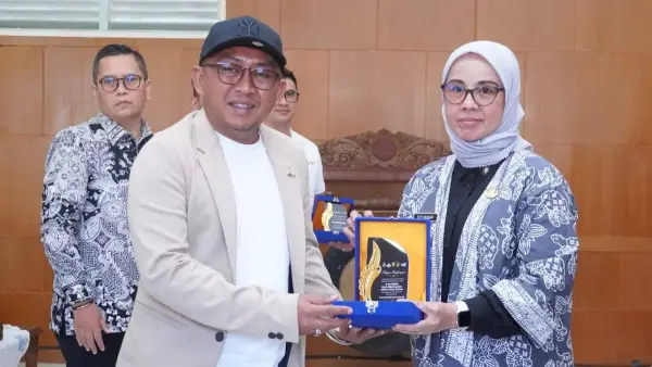 Kepala Dinas Koperasi Usaha Kecil Menengah (DKUKM) Kabupaten Sukabumi, Sri Hastuty Harahap (Sumber : dokpim)