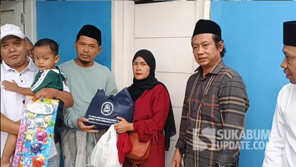 Kegiatan sunatan massal dalam rangka Hari Nelayan Ujunggenteng ke-60 di Lapang Sepak Bola Ujunggenteng, Kecamatan Ciracap, Kabupaten Sukabumi, Sabtu (13/6/2026). (Sumber : SU/Ragil Gilang).