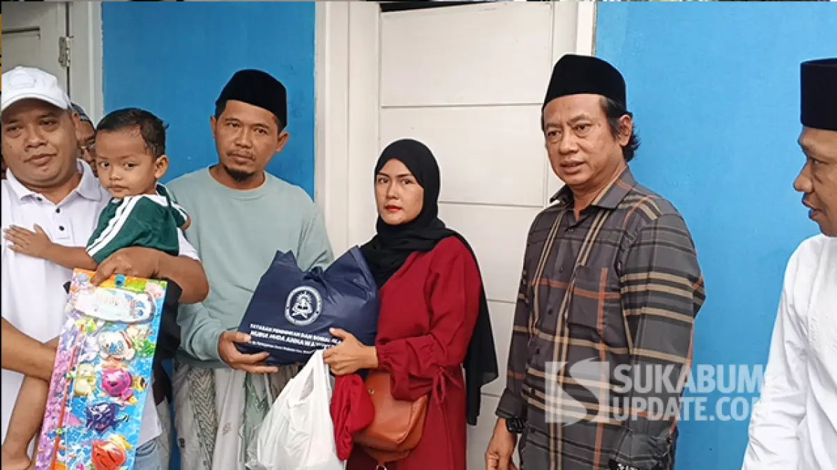Sunatan Massal Warnai Peringatan Hari Nelayan Ujunggenteng ke-60, Diikuti Puluhan Anak