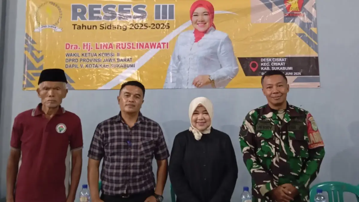 Reses di Desa Cisaat, Lina Ruslinawati Serap Aspirasi Perbaikan Jalan hingga Bantuan Alsintan