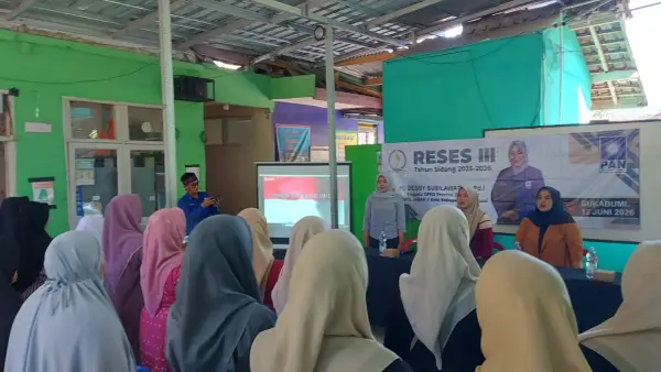 Anggota DPRD Jabar Dessy Susilawati reses III di Pangkalangan Cikidang Kabupaten Sukabumi (Sumber: dok tim)