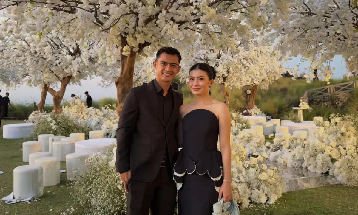 Hadiri Resepsi Jennifer Coppen dan Justin Hubner, Arhan Go Public dengan Inka Andestha
