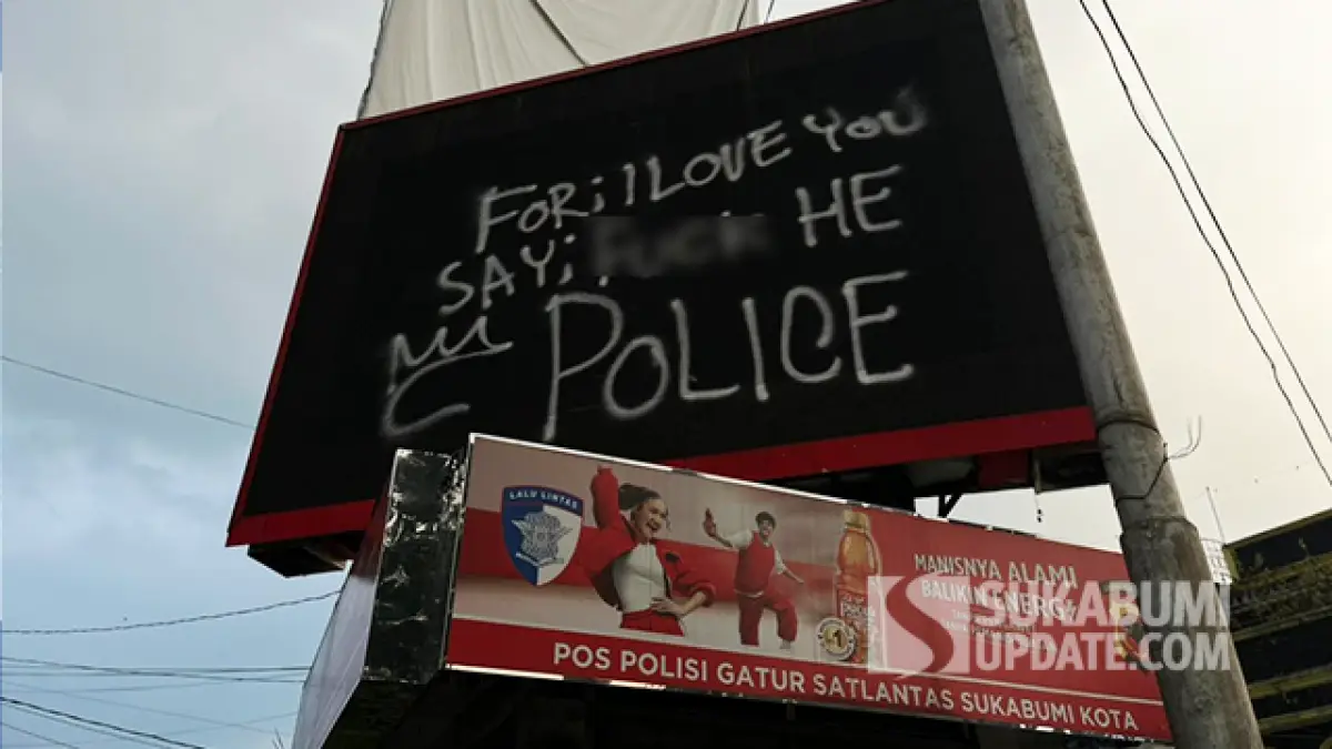 Usai Demonstrasi di Tugu Adipura Kota Sukabumi, Muncul Coretan Vandalisme