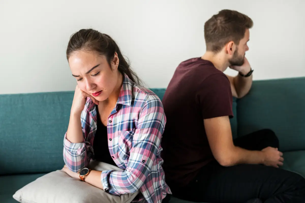 Mengenal HTS: Kedekatan Romantis yang Nyaman tapi Penuh Ketidakpastian