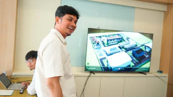 Kepala UPTD BP Mektan Jabar Anggi Jingga saat memaparkan progres pembangunan dua gedung lab baru. (Sumber Foto: Dok. Distanhorti Jabar)