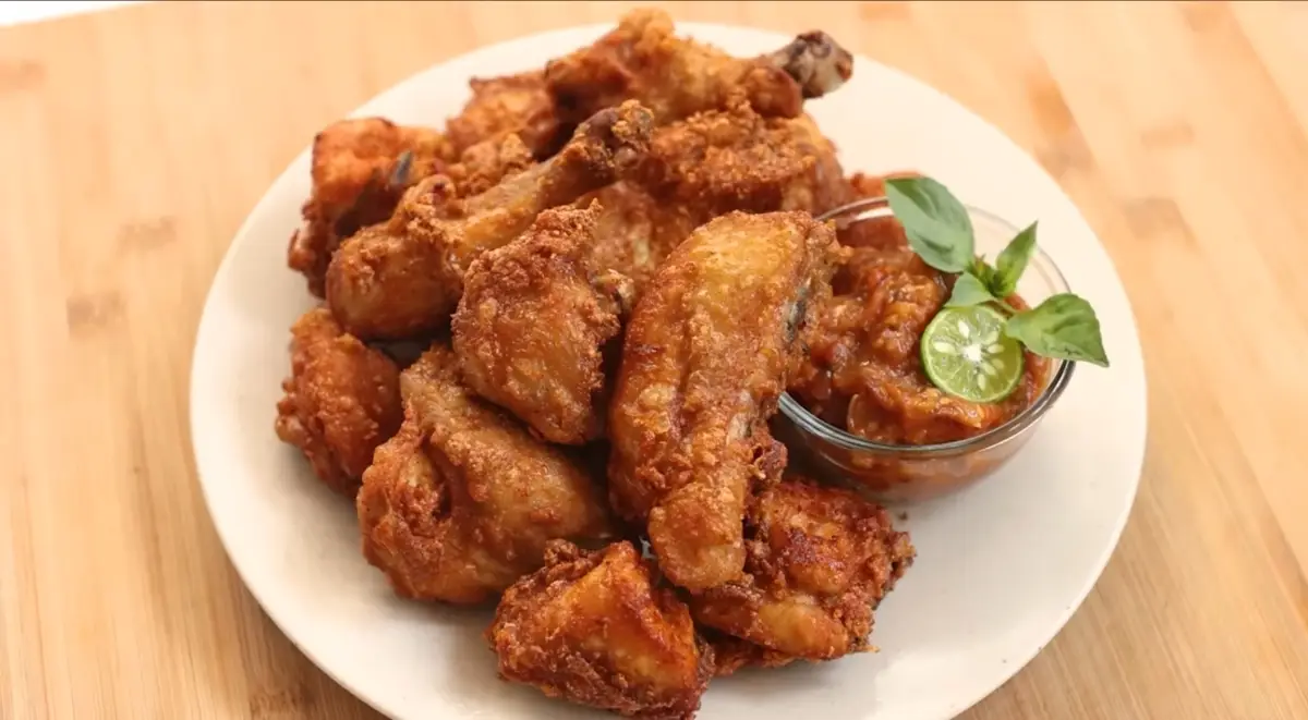 Resep Ayam Goreng, Hidangan Gurih yang Jadi Andalan untuk Keluarga di Rumah