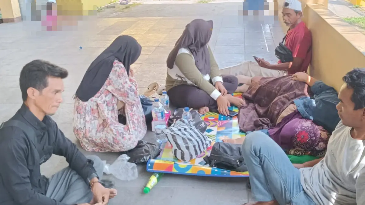 BPJS KIS Tidak Aktif, Pasien Warga Cikakak Bertahan di Selasar IGD RSUD Palabuhanratu