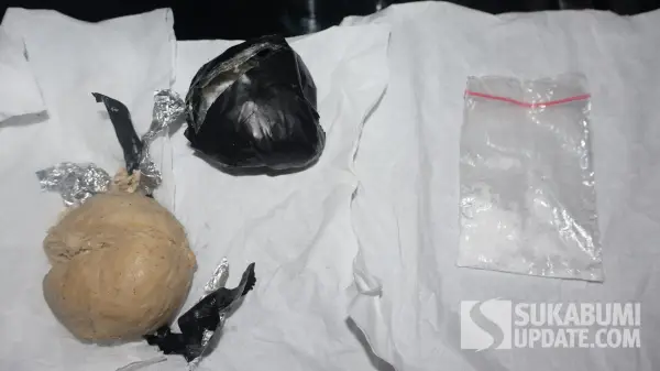 Bakso berlakban hitam berisi sabu yang diselundupkan ke Lapas Kelas IIB Sukabumi. (Sumber Foto: Dok. Lapas Kelas IIB Sukabumi)