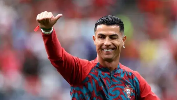 Cristiano Ronaldo menadapatkan pembelaan dari Joao Cancelo (Sumber: web/espn.com)