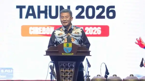 Wagub Jabar Erwan Setiawan saat membuka secara resmi PORSENITAS XIII serta Pameran Produk Unggulan Daerah KUNCI BERSAMA Tahun 2026. (Sumber Foto: Humas Jabar)