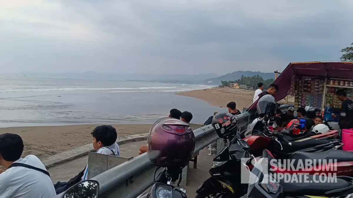 Menikmati Senja di Muara Citepus Palabuhanratu, Tempat Nongkrong Favorit Anak Muda