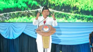 Gubernur Jabar Dedi Mulyadi saat memberikan kuliah umum (stadium general) di Kampus IPDN, Kamis (25/6/2026). (Sumber Foto: Humas Jabar)