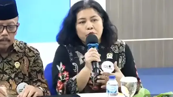 Komisioner Komnas Perempuan, Sondang Frishka Simanjuntak. (Sumber : YouTube/@Ombudsman RI).