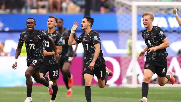 Selebrasi Stephen Eustaquio setelah menjadi penentu kemenangan Kanada atas Afrika Selatan (Sumber: web/en.as.com)