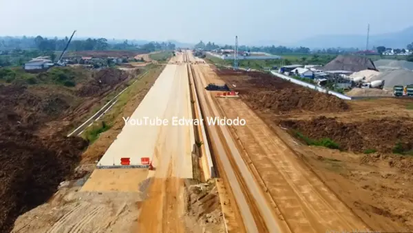 Penampakan proyek tol Bocimi seksi 3 Cibadak-Sukabumi Barat | Foto : Youtube Edwar Widodo