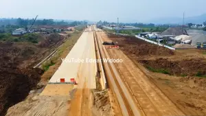 Penampakan proyek tol Bocimi seksi 3 Cibadak-Sukabumi Barat | Foto : Youtube Edwar Widodo