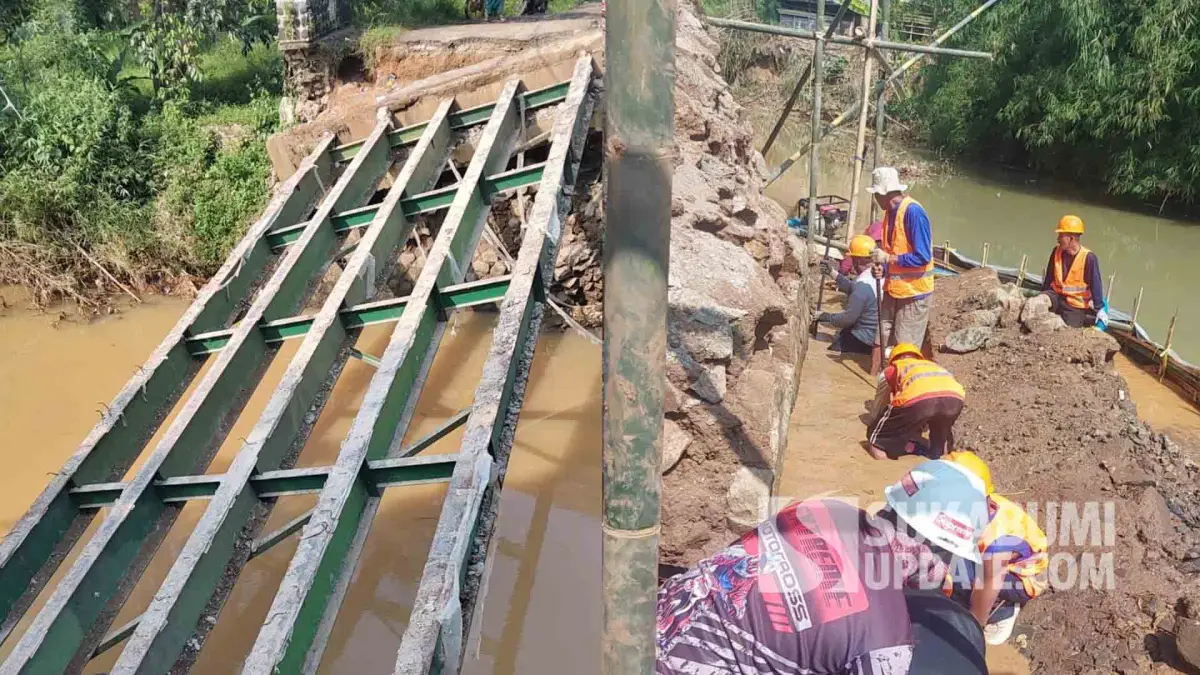 Dinas PU Sukabumi Mulai Bangun Kembali Jembatan Linggamanik, Target Rampung 90 Hari
