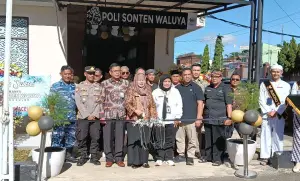 Kadinkes Jabar bersama Puskesmas se wilayah Jampang bersama Dirut RSUD Jampangkulon Sukabumi saat peluncuran layanan Poli Sonten Waluya. (Sumber Foto: Istimewa)