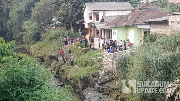 Pencarian bocah 4 tahun warga babakan gobang ciambar Sukabumi di aliran sungai cicatih (Sumber: sukabumiupdate)