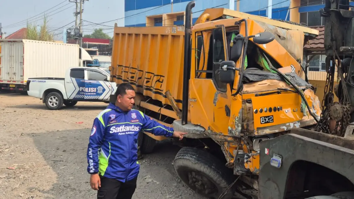 Kronologi Dump Truk Tabrak 3 Kendaraan di Jembatan Sekarwangi Cibadak, 1 Orang Luka