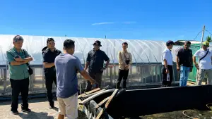 BRIN dan Nusa Putra University saat survei lokasi untuk produksi garam sehat | Foto : dok.NPU