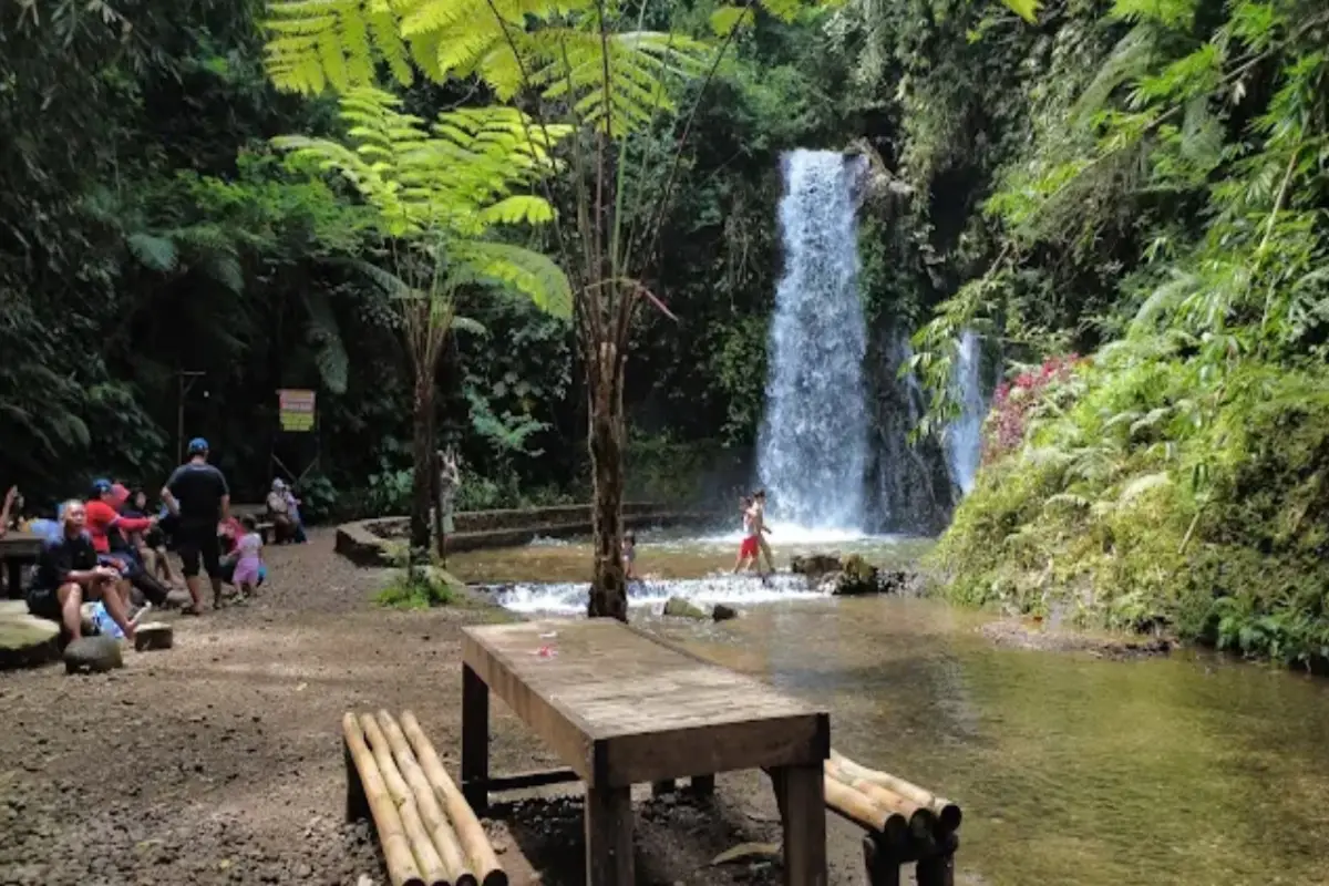 Dari Legenda ke Destinasi Wisata, Inilah Keindahan Curug Dayang Sumbi di Subang