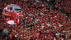 Pendukung Norwegia tengah memberikan dukungan pada Erling Haaland dkk di Piala Dunia 2026 (Sumber: web/reuteus.com)