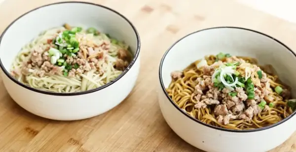Resep Mie Yamien Khas Bandung, Gurih Manis yang Menjadi Favorit Banyak Orang (Sumber : Youtube | Devina Hermawan)