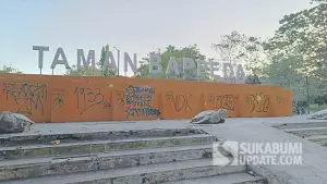 Taman Bappeda Sukabumi yang dipenuhi coretan-coretan vandalisme oleh orang yang tidak bertanggung jawab. (Sumber : SU/Ilyas).