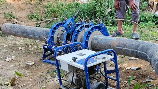 Perbaikan Pipa transmisi 8 inci di Sumber Cibuntu. (Sumber : Istimewa.).