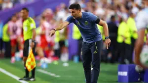 Aksi Lionel Scaloni saat memberikan arahan pada para pemain Argentina di Piala Dunia 2026 (Sumber: web/reuteus.com)