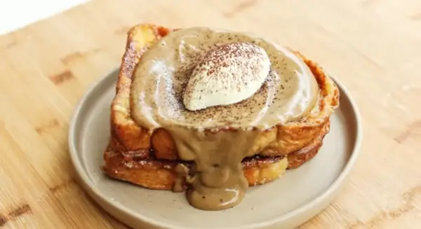 Resep French Toast With Coffee Custard, Ide Sarapan yang Renyah dan Lembut (Sumber : Youtube | Devina Hermawan)