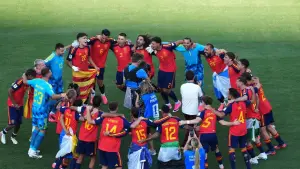Selebrasi para pemain Spanyol setelah menjadi juara Piala Dunia 2026 usai kalahkan Argentina. (Sumber: web/en.as.com)