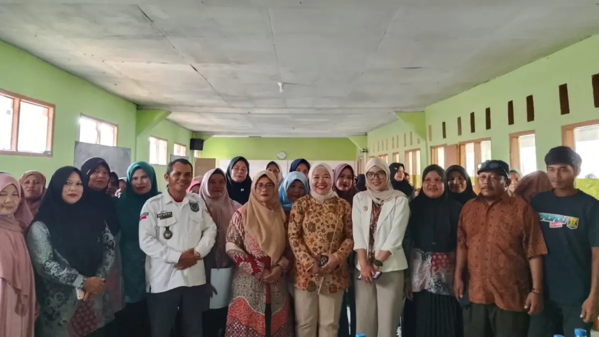 Lina Ruslinawati Serap Aspirasi Warga Ciambar, Jalan Rusak hingga Alsintan Jadi Sorotan