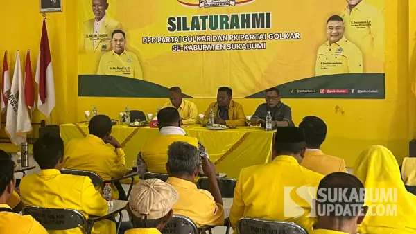 Suasana silaturahmi Plt Ketua DPD Golkar Kabupaten Sukabumi TB Mulyana Syahrudin dengan pengurus DPD dan PK Golkar se Kabupaten Sukabumi, Senin (20/7/2026) | Foto : Sukabumiupdate