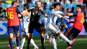 Perselisihan setelah laga pemain Argentina dan Spanyol di final Piala Dunia 2026 (Sumber: web/espn.com)