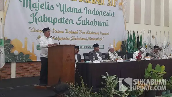 Sambutan Wakil Bupati Sukabumi Andreas saat membuka Musda XII MUI Kabupaten Sukabumi, Selasa (21/7/2026). (Sumber Foto: SU/Ibnu)