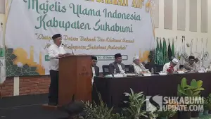 Sambutan Wakil Bupati Sukabumi Andreas saat membuka Musda XII MUI Kabupaten Sukabumi, Selasa (21/7/2026). (Sumber Foto: SU/Ibnu)