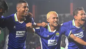 Ali Tanamal menjadi sorotan di laga Piala Presiden 2026 Persib vs Arema FC (Sumber : Instagram/@bandungfootball)