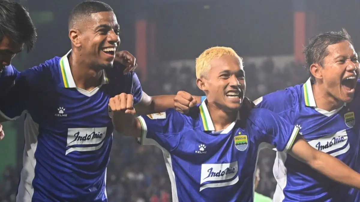 Profil Ikhwan Ali Tanamal, Bek Kiri Persib Bandung yang Curi Perhatian saat Bungkam Arema FC