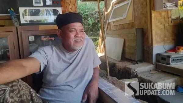 Dawang, mantan karyawan perkebunan teh Parakansalak yang dikelola PTPN VIII | Foto : Ibnu Sanubari
