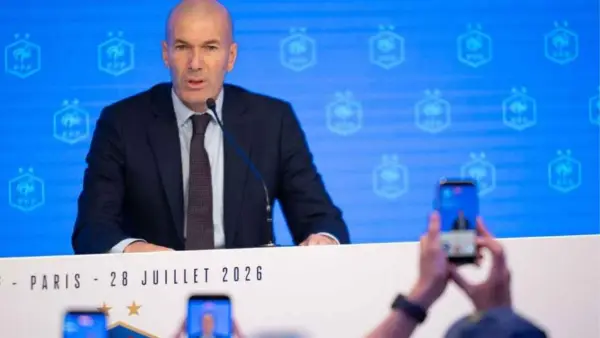 Zinedine Zidane resmi jadi pelatih Timnas Prancis (Sumber: web/espn.com)