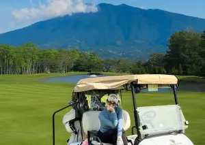 Anya Geraldine Bagikan Momen Bermain Golf di Lido, Netizen Sukabumi Ikut Heboh (Sumber : Instagram/@anyageraldine)