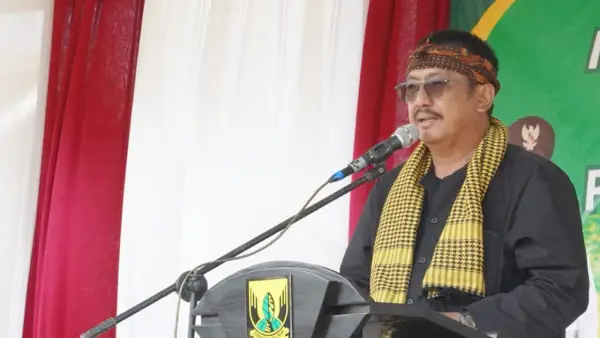 Bupati Sukabumi Asep Japar | Foto : dokpim