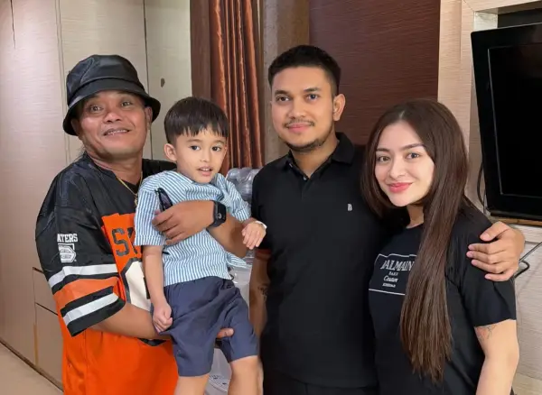 Nathalie Holscher Unggah Momen Hangat Sule Bertemu Aripat di Rumah Sakit (Sumber : Instagram/@nathalieholscher)