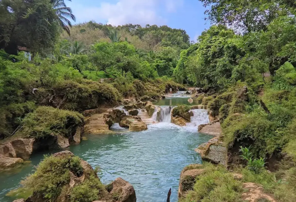 Cari Tempat Healing? Curug Panetean Tawarkan Air Jernih dan Udara Sejuk