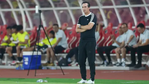 Unai Emery saat mendampingi Aston Villa saat menghadapi Indonesia All Stars (Sumber: web/avfc.co.uk)