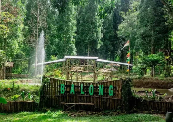 Balong Camp Ground di Pasir Datar Sukabumi bisa jadi tempat berkemah sambil menghabiskan waktu libur akhir pekan bersama keluarga (Sumber : Gmaps/Ade Ruhiyat)